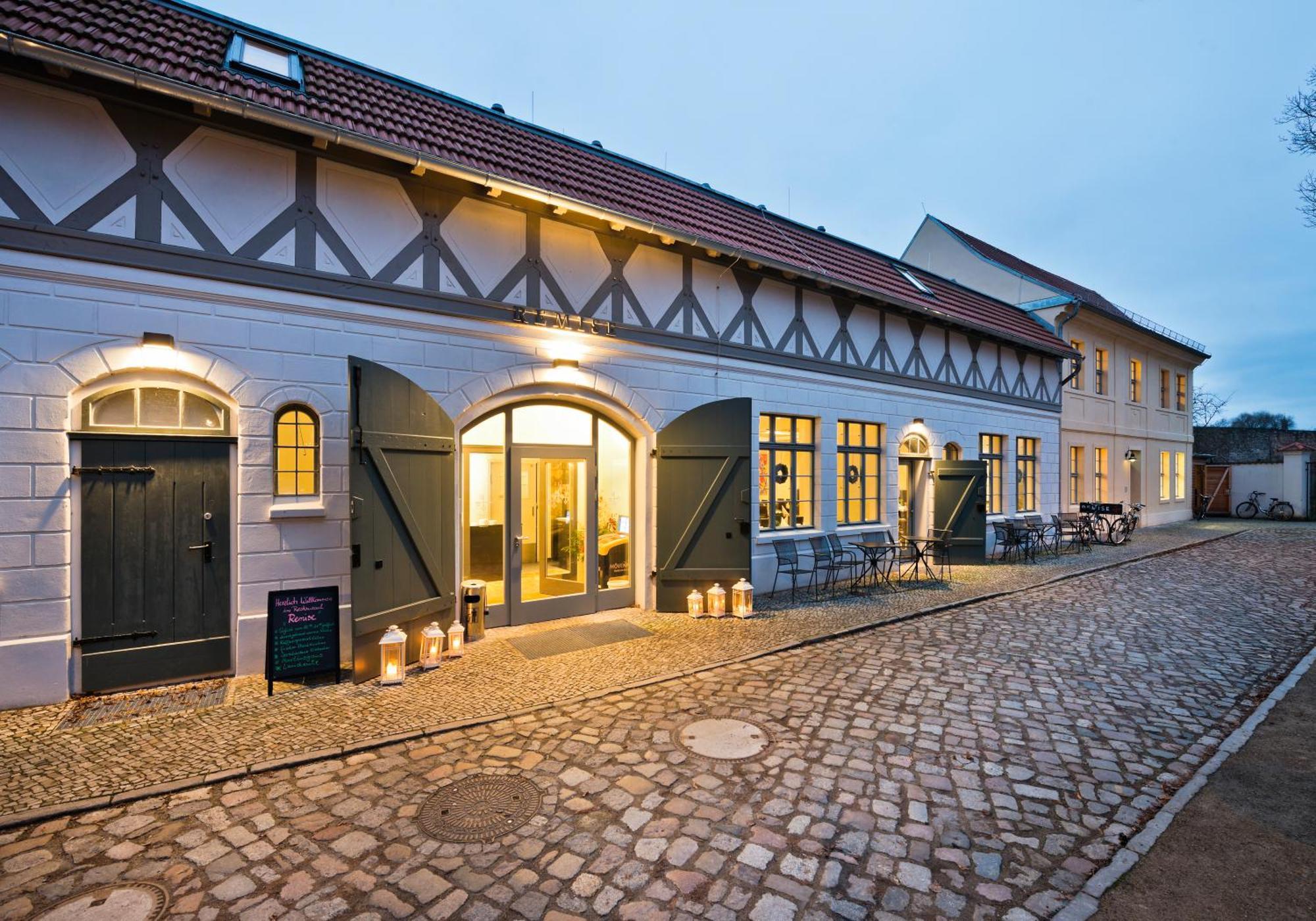 Hotel Brandenburger Dom Brandenburg an der Havel Exterior foto